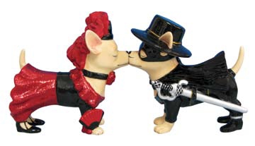 Aye Chihuahua 13352 Chi Chi & Zorro Salt & Pepper Shakers Ceramic $0.00
