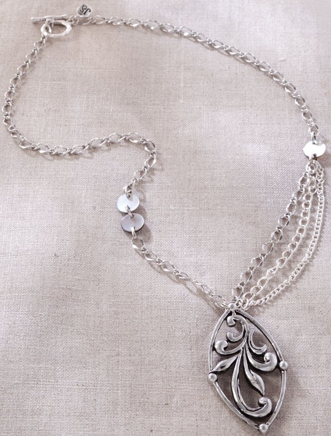 Jim Shore Fashion 4035215 JS Necklace Marquis $0.00