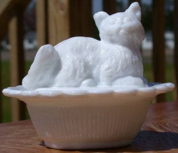 Mosser Glass 235Milk Milk Milk Glass United States $13.99