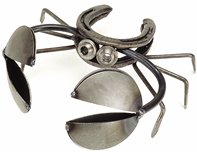 Yardbirds C056 Large Horseshoe Crab Metal Yardbirds is located in United States $71.99