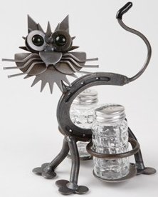 Yardbirds F338 Lucky Kitty S&P Holders Metal Yardbirds is located in United States $53.99